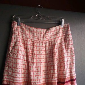 LOFT Coral & Off-white Short Skirt with Pockets - Size 8